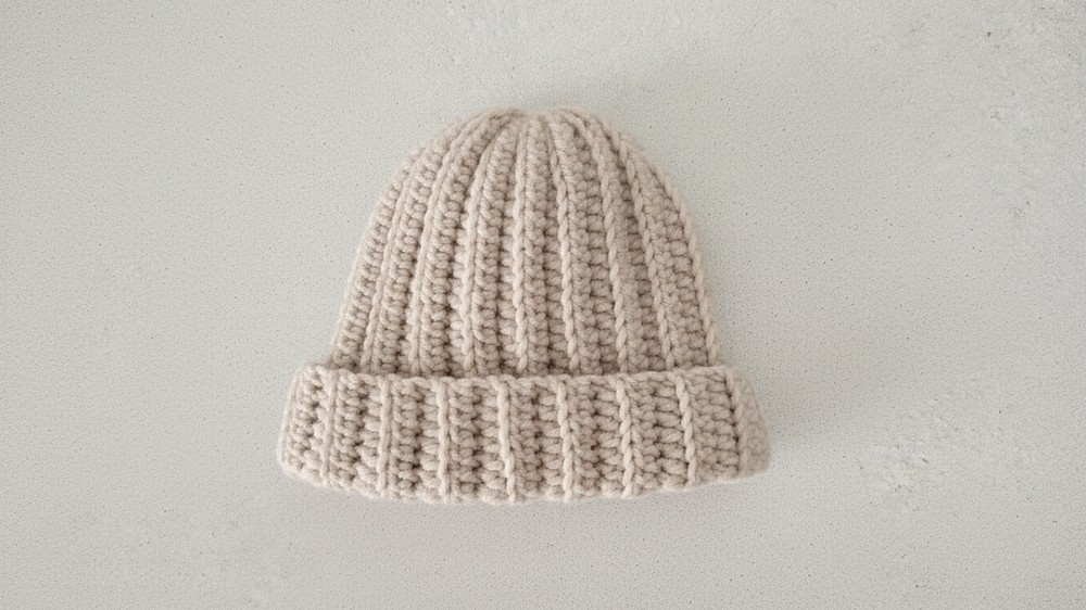 Easy & Simple Crochet Hat Pattern For Beginners - Wool Items